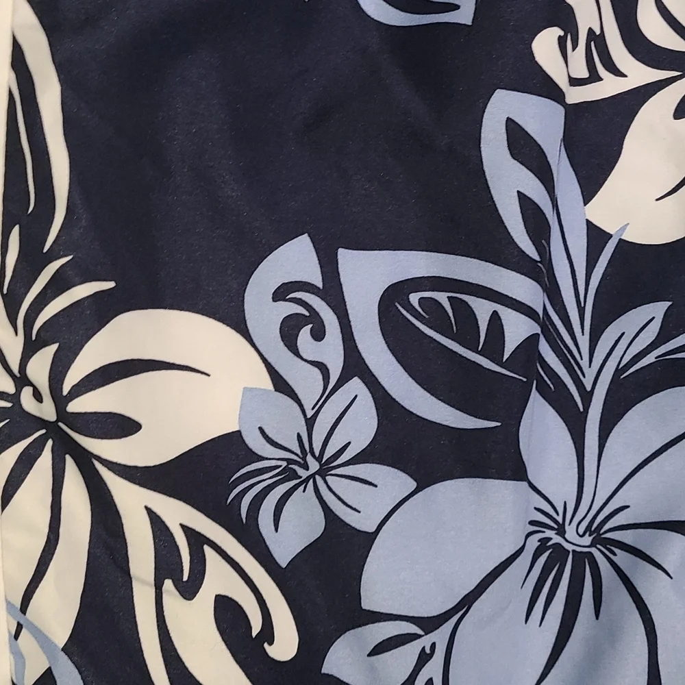 Islander swim trunks XL Blue floral shorts vacation swimming pool‎
